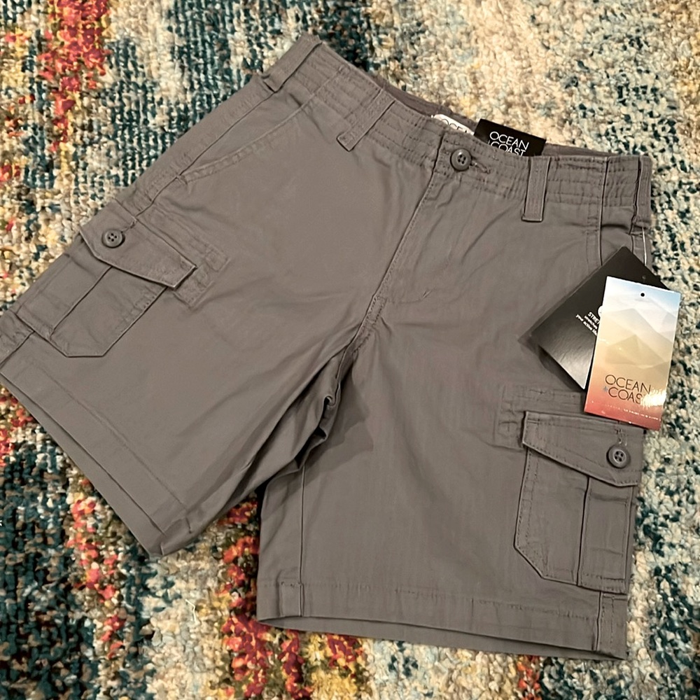 Ocean Coast gray shorts size 8
